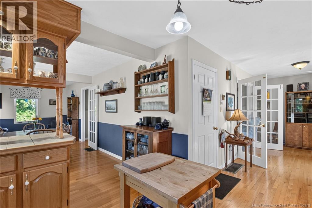 1055 Saint-Joseph Road - 16
