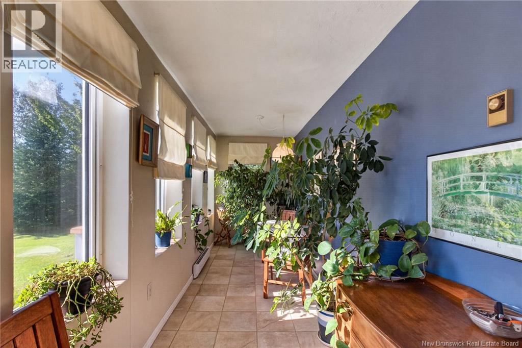 1055 Saint-Joseph Road - Image 22