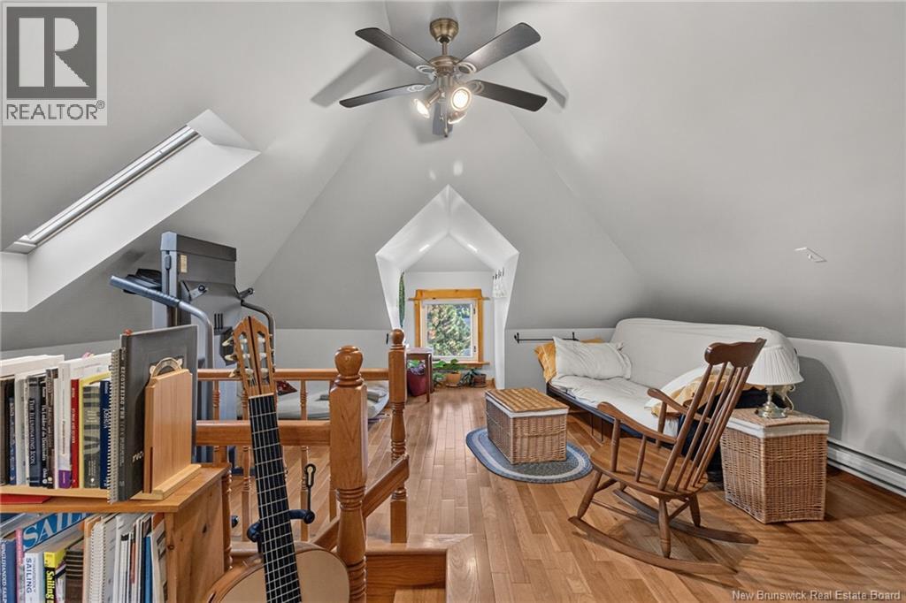 1055 Saint-Joseph Road - Image 36