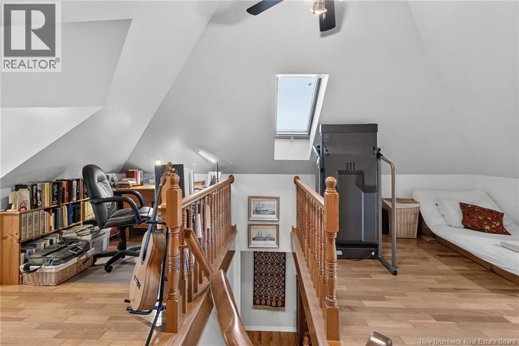1055 Saint-Joseph Road - 39