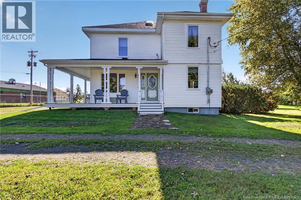 1055 Saint-Joseph Road - 40