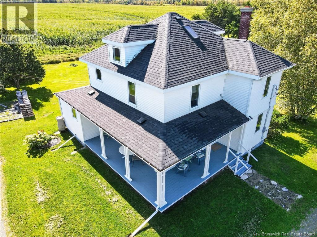 1055 Saint-Joseph Road - Image 43