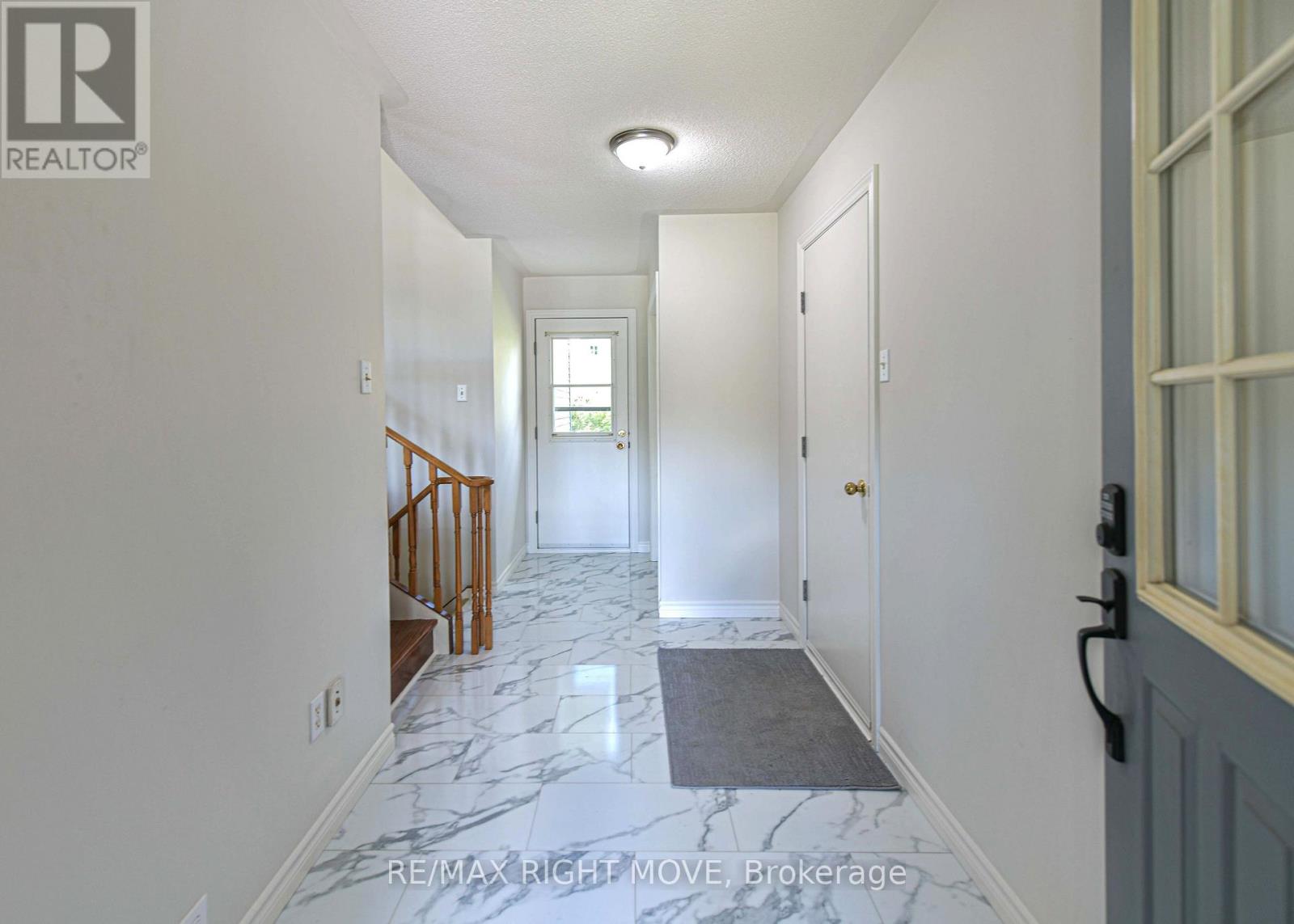 4 FITTON HEIGHTS - Image 8