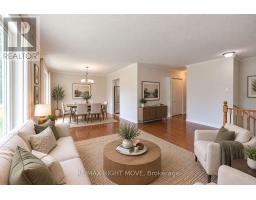 4 Fitton Heights, Orillia, ON L3V4M7 Photo 13