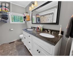 6198 King Street, Mindemoya, Manitoulin Island, ON P0P1S0 Photo 19