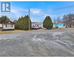 1035 Hwy 17 E, Wahnapitae, ON P0M3C0 Photo 6