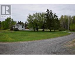 5261 Hwy 17, Markstay Warren, ON P0M1X0 Photo 12