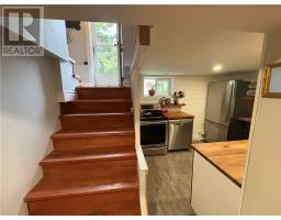 114 Hill, Wahnapitae, ON P0M3C0 Photo 12