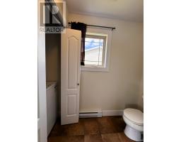 122 Bayview Heights thumbnail 19