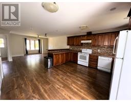 122 Bayview Heights thumbnail 13