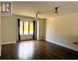 122 Bayview Heights thumbnail 15