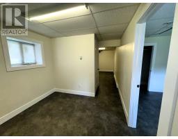 122 Bayview Heights thumbnail 37