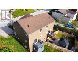 122 Bayview Heights thumbnail 7