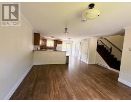122 Bayview Heights thumbnail 9