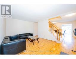 Living room - 1 Kitto Court, Brampton, ON L6Y4Z2 Photo 7