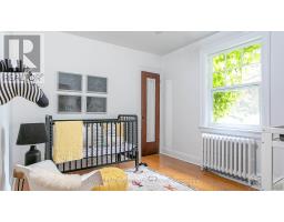 Main - 63 Braemore Gardens, Toronto, ON M6G2C7 Photo 10