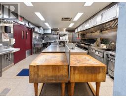 8986 Commercial Street, New Minas, NS B4N3E2 Photo 16