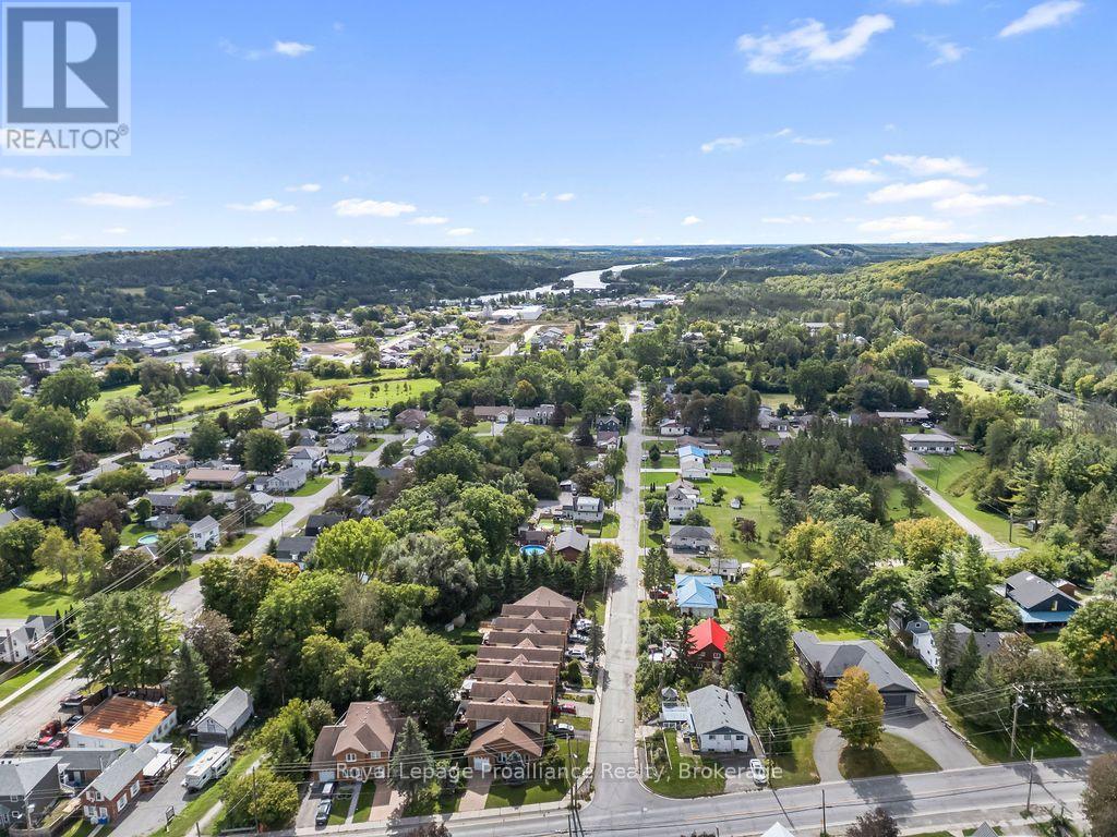 95 Mill Street, Quinte West, ON photo 37