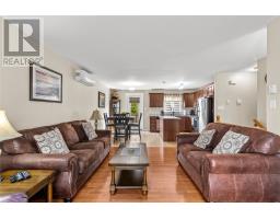 127 Hibbs Road thumbnail 5