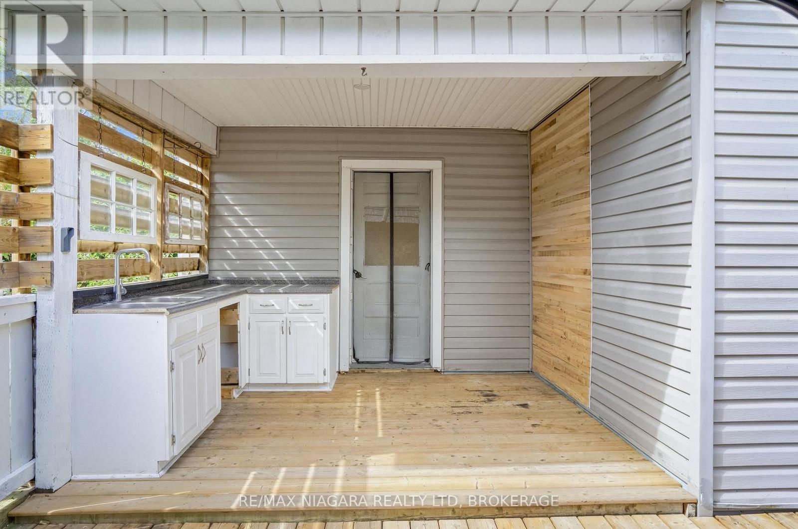 181 CHIPPAWA ROAD - 38