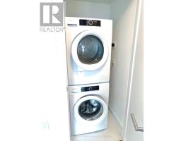 2319 - 585 Bloor Street E, Toronto, ON M4W0B3 Photo 12
