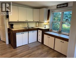 Kitchen - 30 Queen St, Hartland, NB E7P2M2 Photo 10