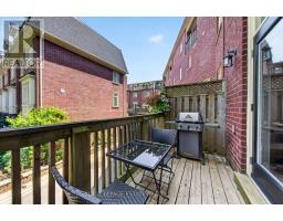 2112 Dundas Street E, Toronto, ON M4L1N1 Photo 11