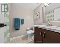 2112 Dundas Street E, Toronto, ON M4L1N1 Photo 16