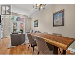 Primary Bedroom - 2112 Dundas Street E, Toronto, ON M4L1N1 Photo 6