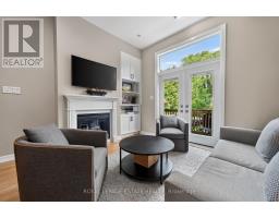 2112 Dundas Street E, Toronto, ON M4L1N1 Photo 8