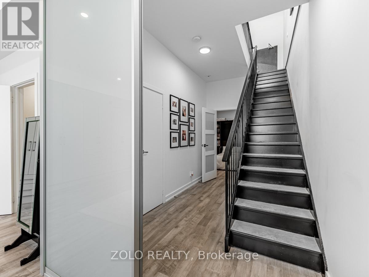 #304 1842 QUEEN STREET E - 23