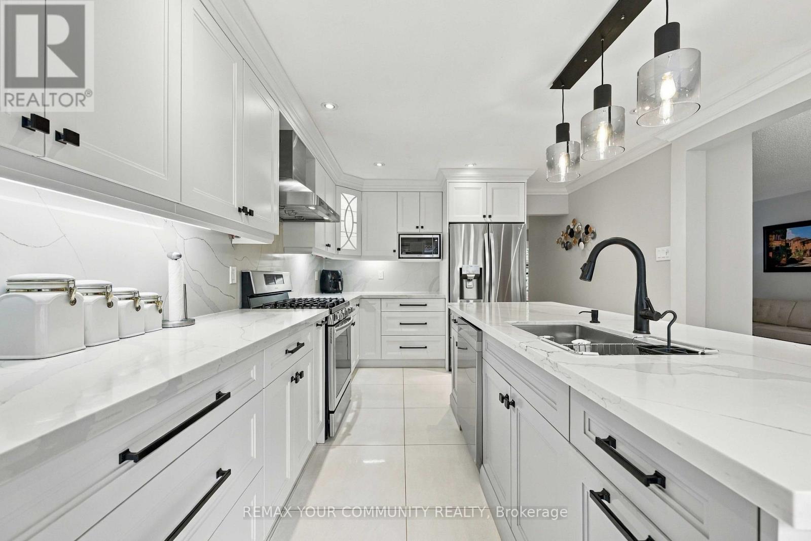 153 REED DRIVE - 17
