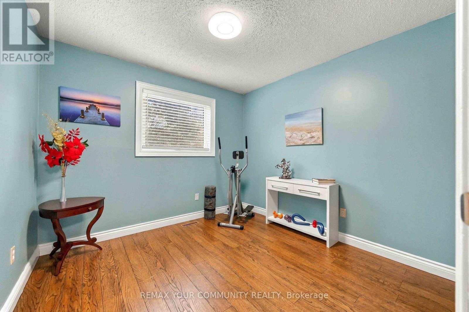 153 REED DRIVE - 25