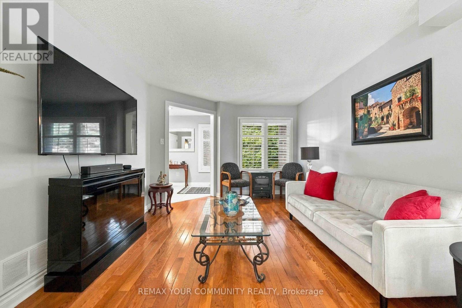 153 Reed Drive, Ajax, ON photo 8