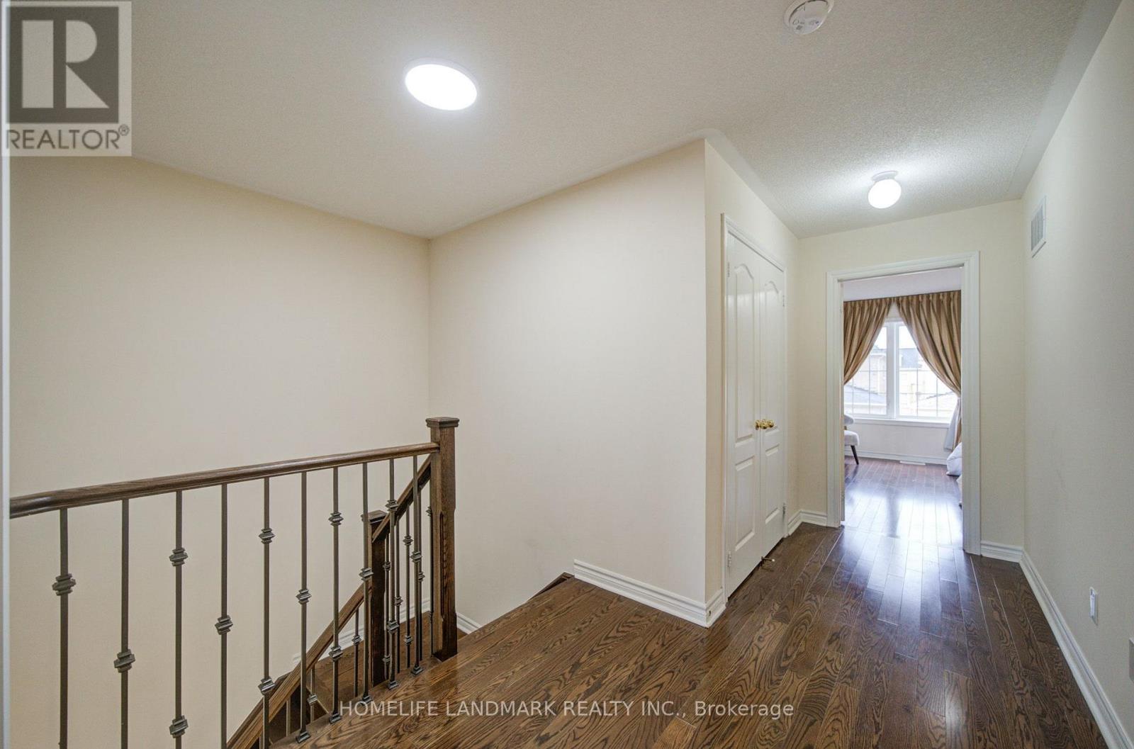 10483 WOODBINE AVENUE - 20