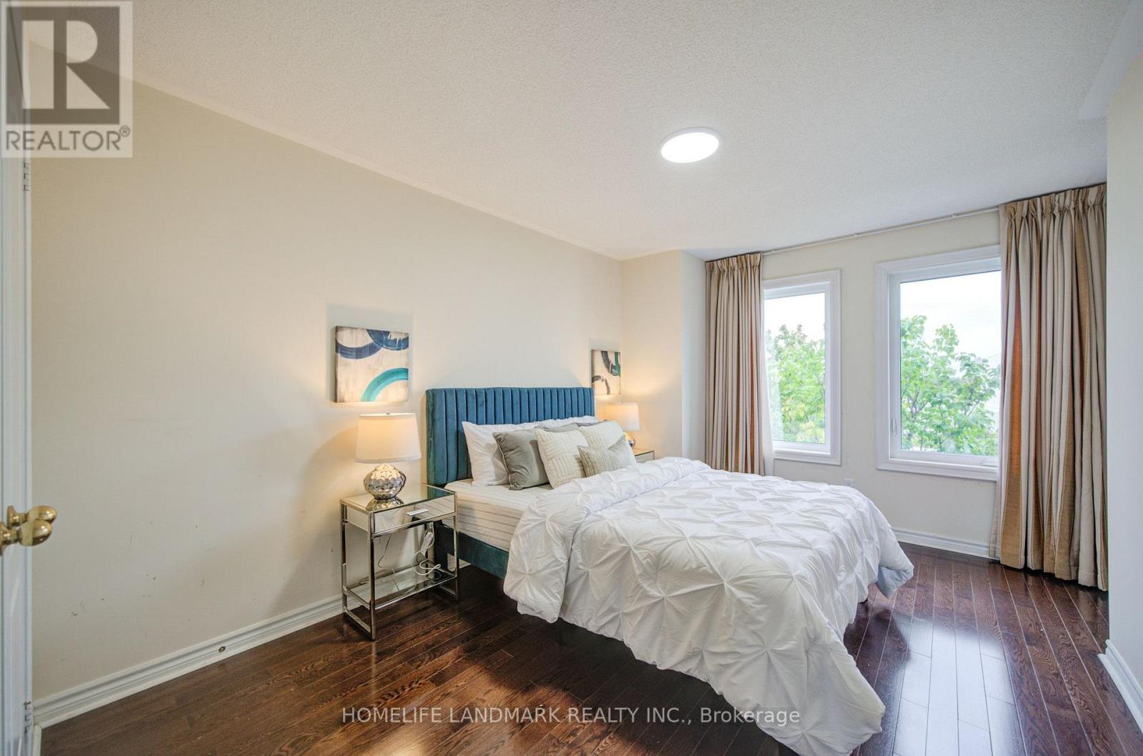 10483 WOODBINE AVENUE - 22