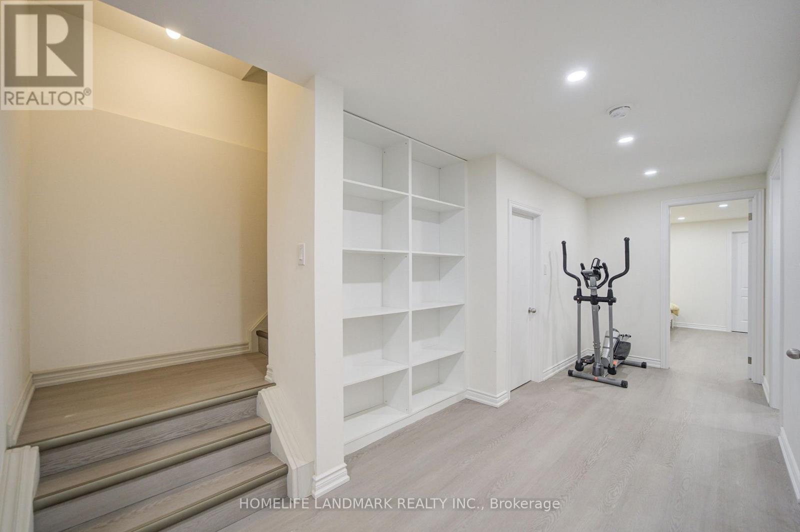 10483 WOODBINE AVENUE - Image 31