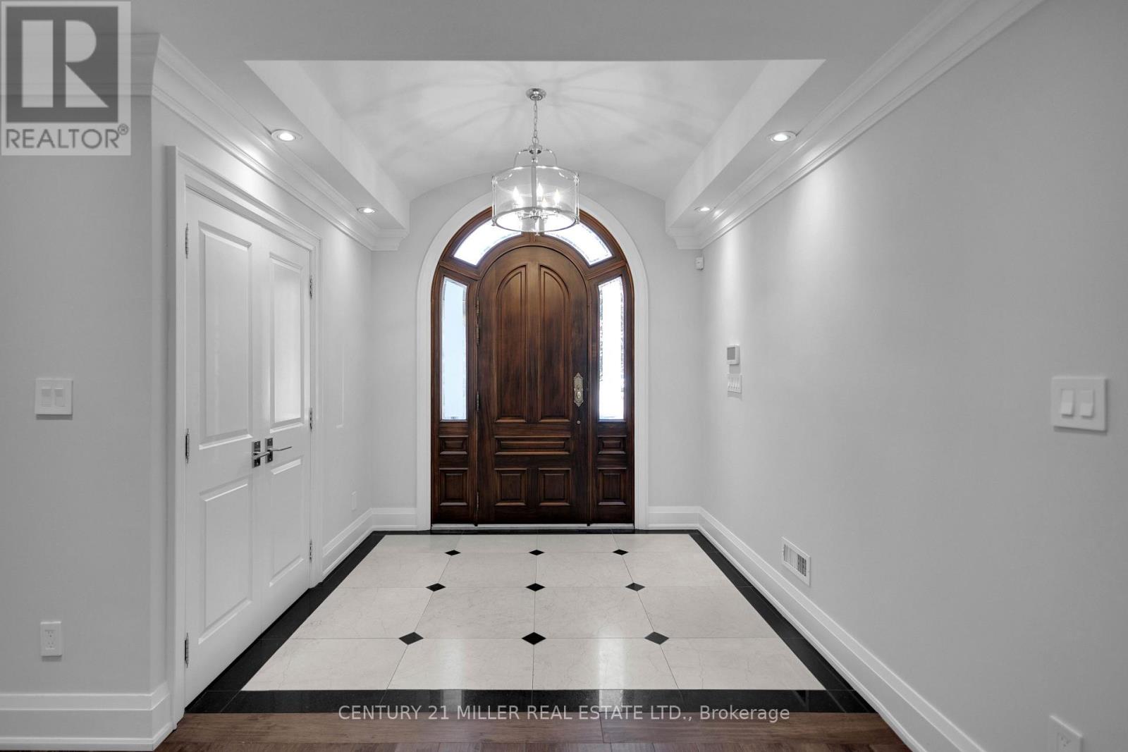 Photo of 21 NEILTREE COURT
