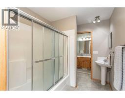 10, 25028 Highway 595, Rural Red Deer County, AB T4E0T3 Photo 26
