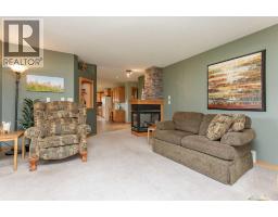 4pc Bathroom - 10, 25028 Highway 595, Rural Red Deer County, AB T4E0T3 Photo 14