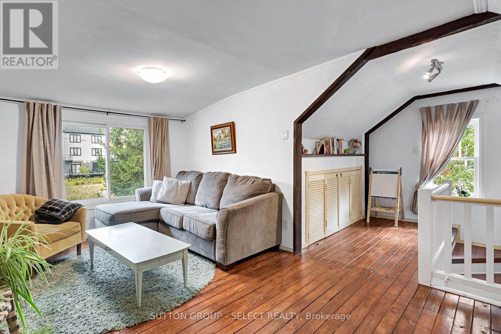 1129 SUNNINGDALE ROAD E - Image 26