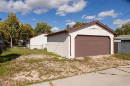 475 Kent Road, Winnipeg, MB R2L1Y2 Photo 21