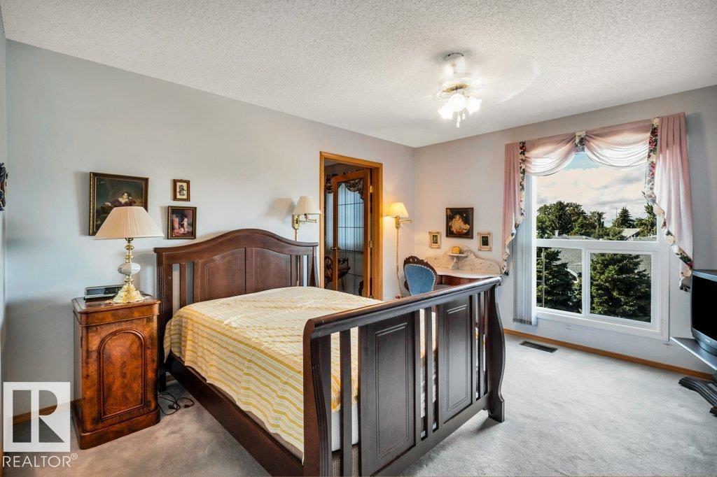 #303 65 GERVAIS RD - 21