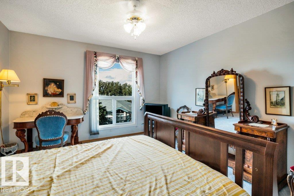 #303 65 GERVAIS RD - 22