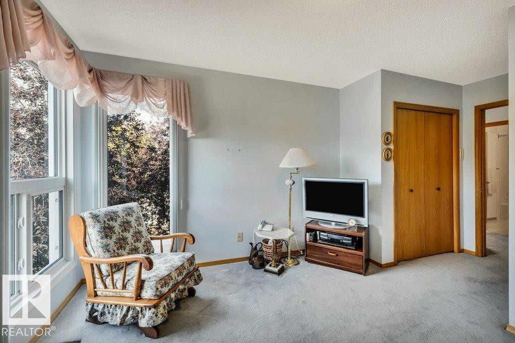 #303 65 GERVAIS RD - 28