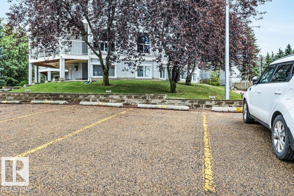 #303 65 GERVAIS RD - 39