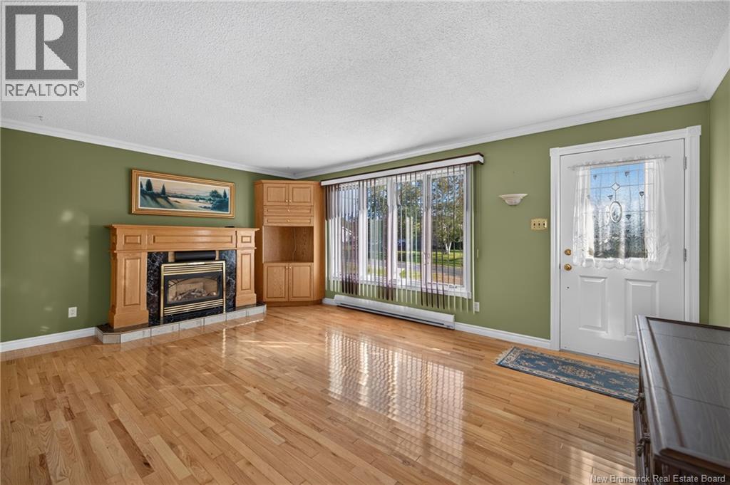 240 Smith Court - 12