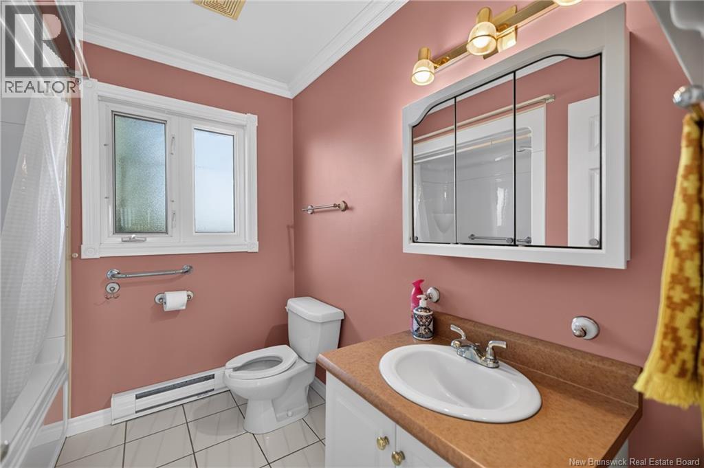 240 Smith Court - 17