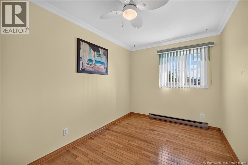240 Smith Court - 18