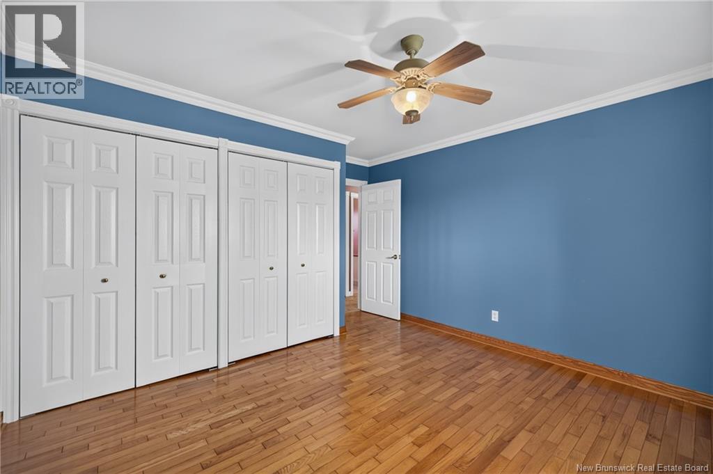 240 Smith Court - Image 21